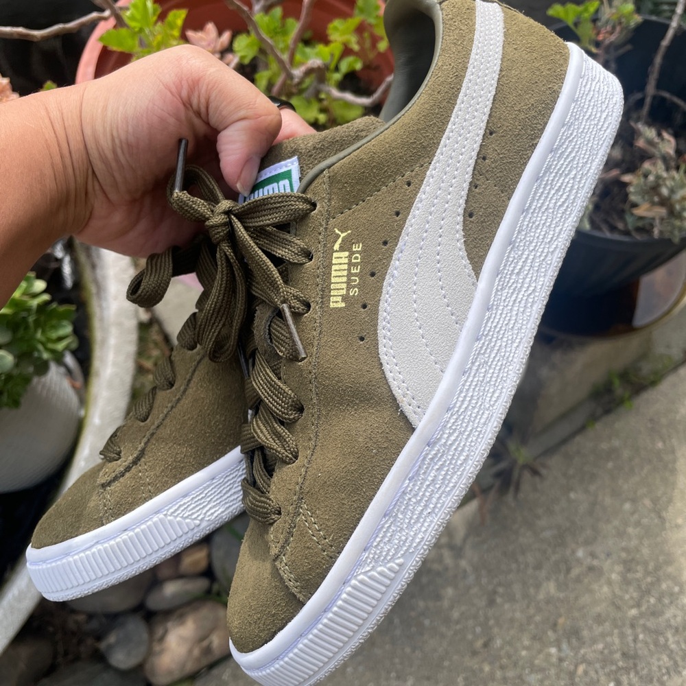 Puma Olive Green Sneakers